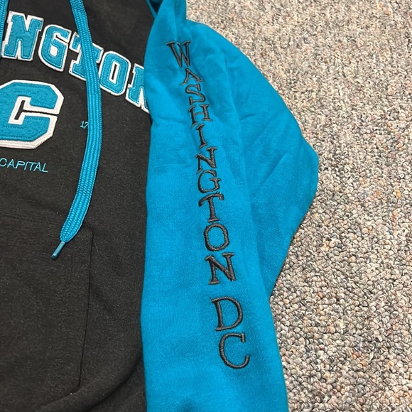Washington DC sweatshirt - Picture 3 of 4